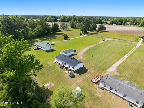 233 Baysden Pond Road Chinquapin NC 28521