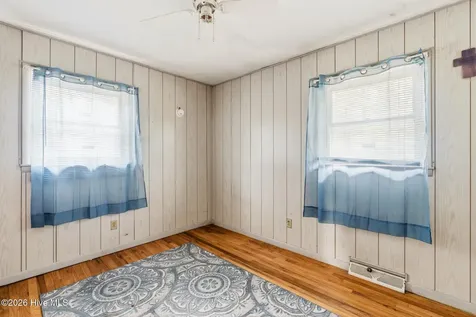 112 Jefferson Drive Hoffman NC 28347
