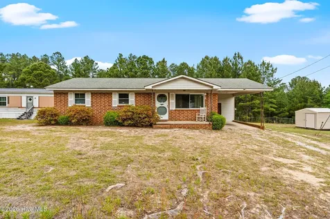 112 Jefferson Drive Hoffman NC 28347