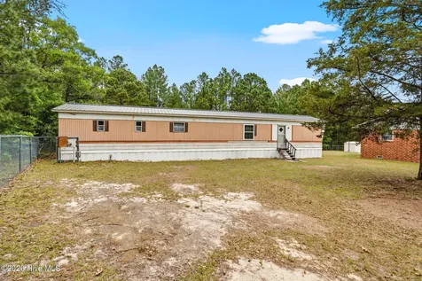 112 Jefferson Drive Hoffman NC 28347