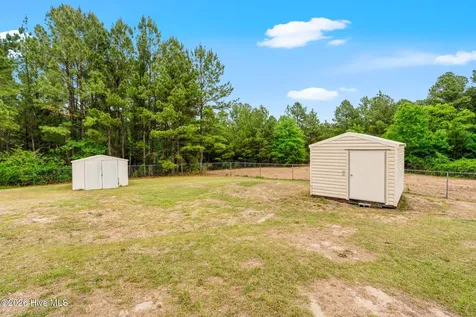 112 Jefferson Drive Hoffman NC 28347