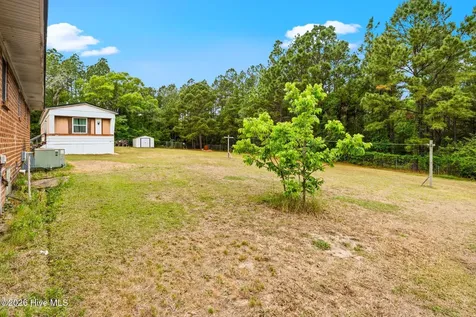 112 Jefferson Drive Hoffman NC 28347