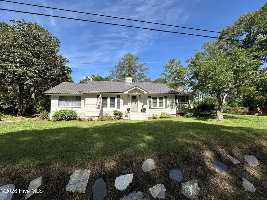 17060 Saint Johns Church Road Laurel Hill NC 28351
