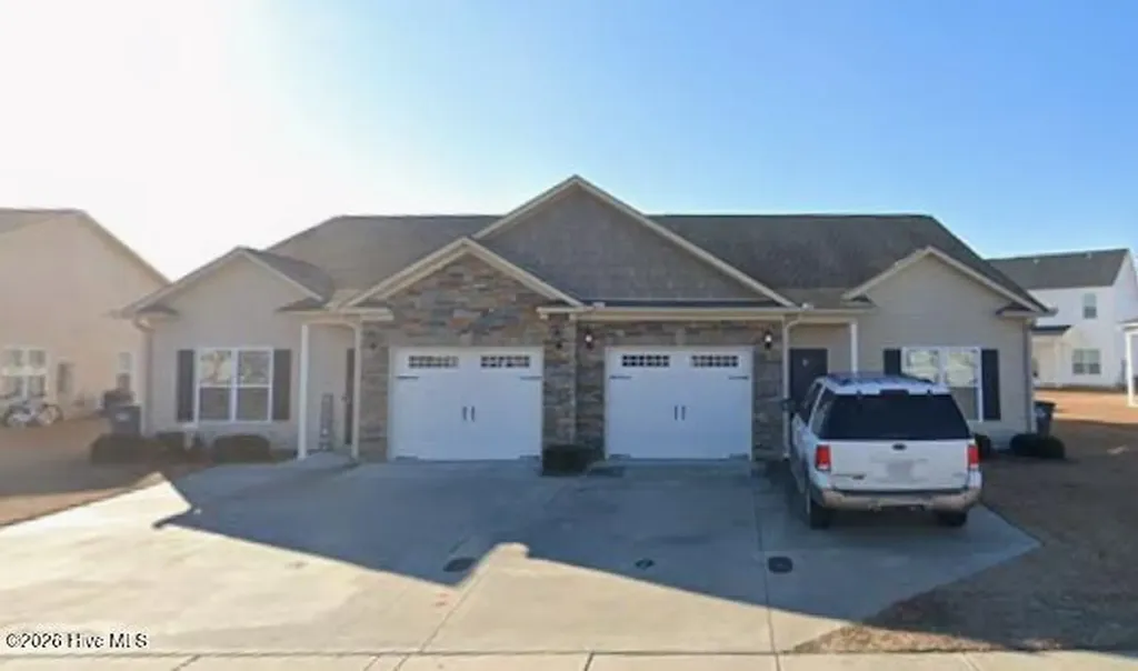 2307 Sweet Bay Drive Greenville NC 27834