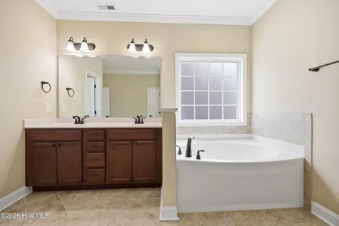 2204 Birch Hollow Drive Winterville NC 28590