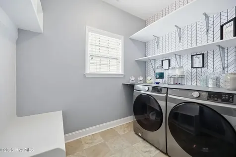 2204 Birch Hollow Drive Winterville NC 28590