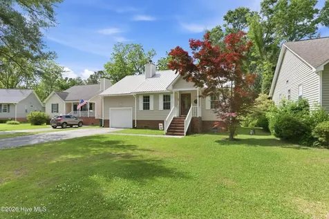 214 Trappers Trail New Bern NC 28560