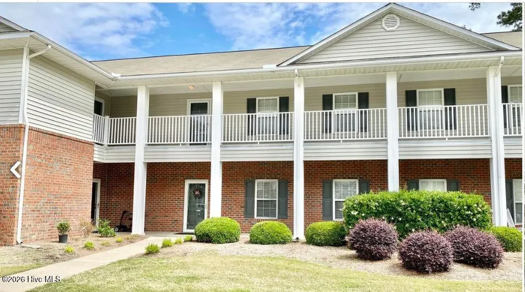2225 Locksley Woods Drive Greenville NC 27858