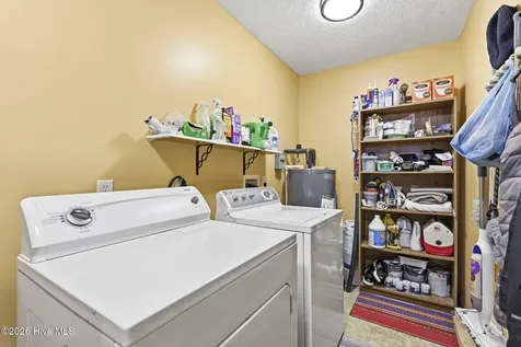 124 Humphrey Boulevard Richlands NC 28574