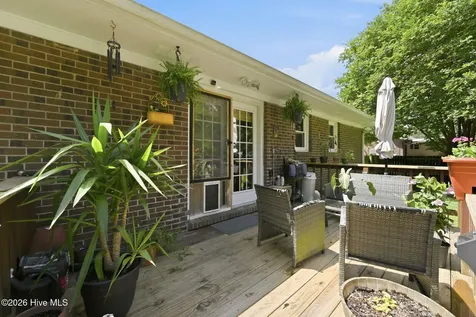 124 Humphrey Boulevard Richlands NC 28574