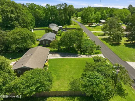124 Humphrey Boulevard Richlands NC 28574