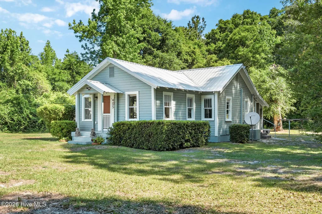 405 Natmore Road Kelly NC 28448