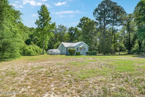 405 Natmore Road Kelly NC 28448