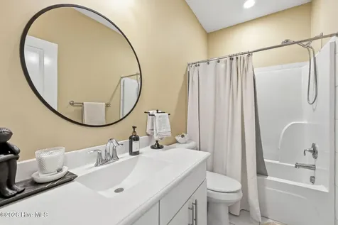 4914 Spring Green New Bern NC 28562
