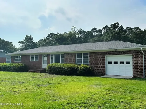 1417 Fork Drive Castle Hayne NC 28429