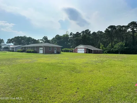 1417 Fork Drive Castle Hayne NC 28429