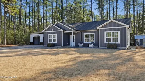 440 Edgewood Terrace Drive West End NC 27376