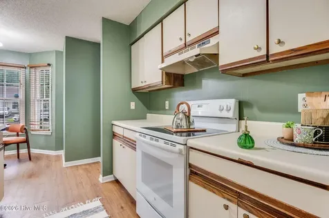 2314 Knollwood Lane Midway Park NC 28544