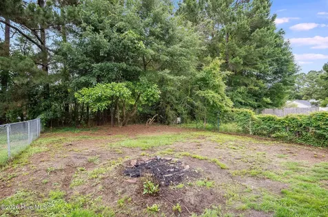 2314 Knollwood Lane Midway Park NC 28544