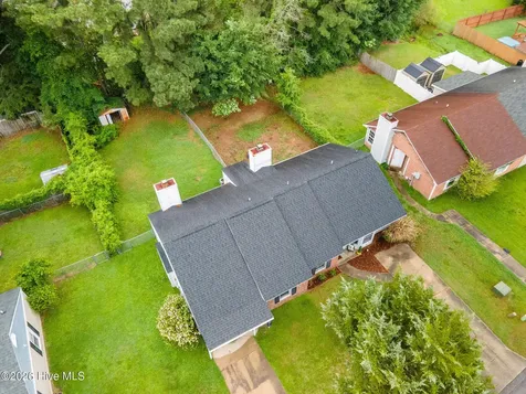 2314 Knollwood Lane Midway Park NC 28544
