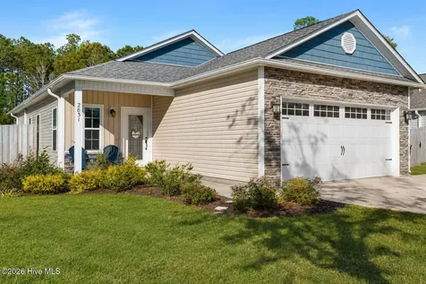 2831 Country Club Drive Hampstead NC 28443