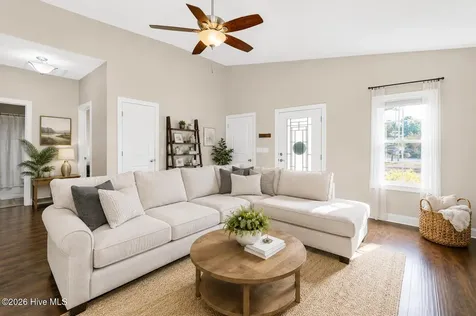 2831 Country Club Drive Hampstead NC 28443