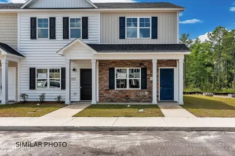 717 Cross Bridge Way Sneads Ferry NC 28460