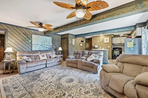 147 Bayview Boulevard Atlantic Beach NC 28512