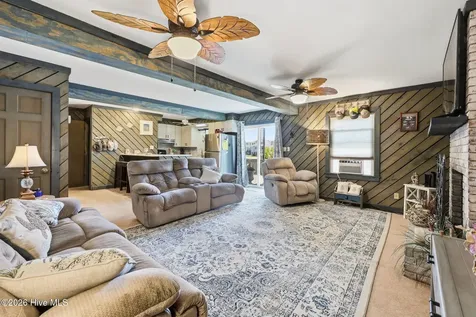 147 Bayview Boulevard Atlantic Beach NC 28512