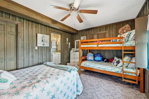 147 Bayview Boulevard Atlantic Beach NC 28512