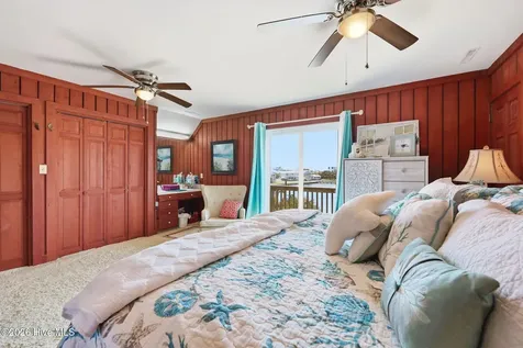 147 Bayview Boulevard Atlantic Beach NC 28512
