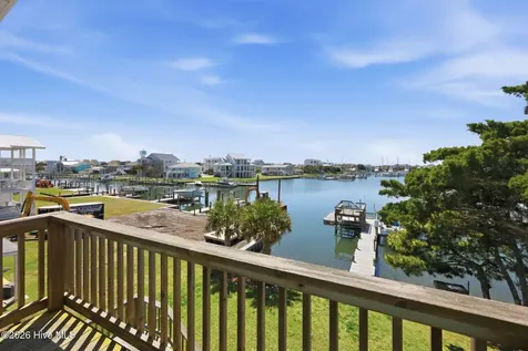 147 Bayview Boulevard Atlantic Beach NC 28512
