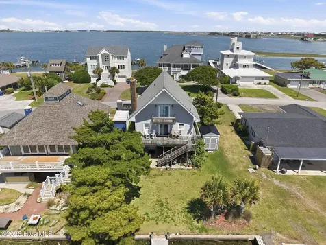 147 Bayview Boulevard Atlantic Beach NC 28512