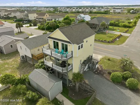 1426 N New River Drive Surf City NC 28445