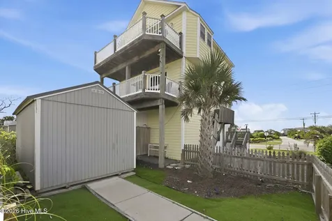 1426 N New River Drive Surf City NC 28445