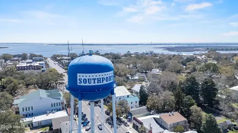 3121 Weather Side Drive SE Southport NC 28461