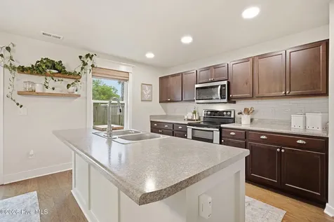 1539 New Sun Drive SE Bolivia NC 28422