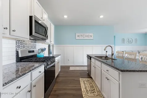 2521 Sandy Banks Lane Wilmington NC 28401