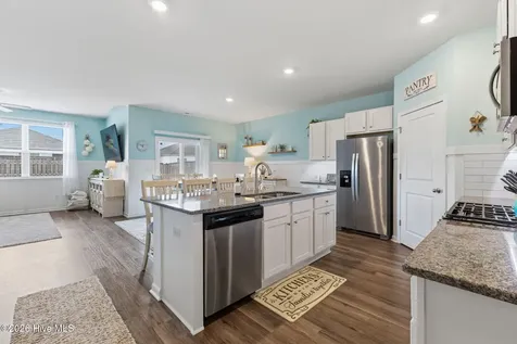2521 Sandy Banks Lane Wilmington NC 28401