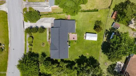 102 Greenbriar Drive Jacksonville NC 28546