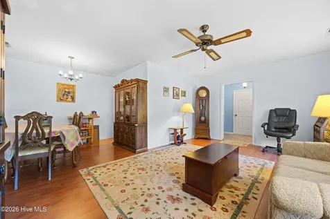 102 Greenbriar Drive Jacksonville NC 28546