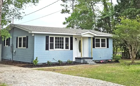 259 N Hills Drive Southport NC 28461