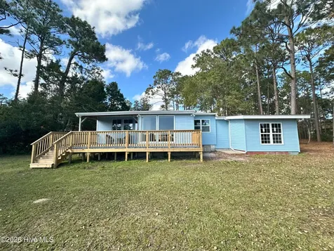 259 N Hills Drive Southport NC 28461