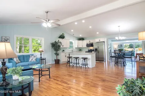 259 N Hills Drive Southport NC 28461