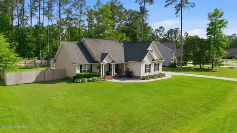206 War Admiral Drive Havelock NC 28532