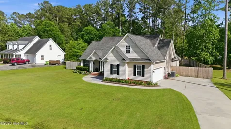 206 War Admiral Drive Havelock NC 28532
