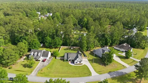 206 War Admiral Drive Havelock NC 28532