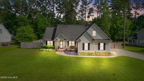 206 War Admiral Drive Havelock NC 28532