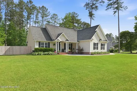 206 War Admiral Drive Havelock NC 28532
