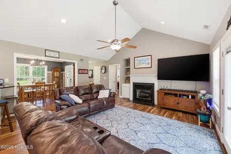 206 War Admiral Drive Havelock NC 28532